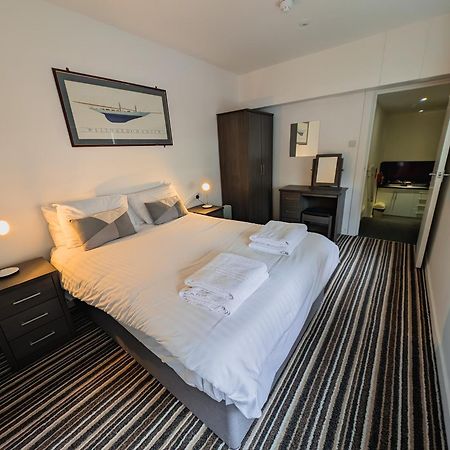 Bay & Harbour Holiday Apartments & Rooms Only Weston-super-Mare Exterior foto