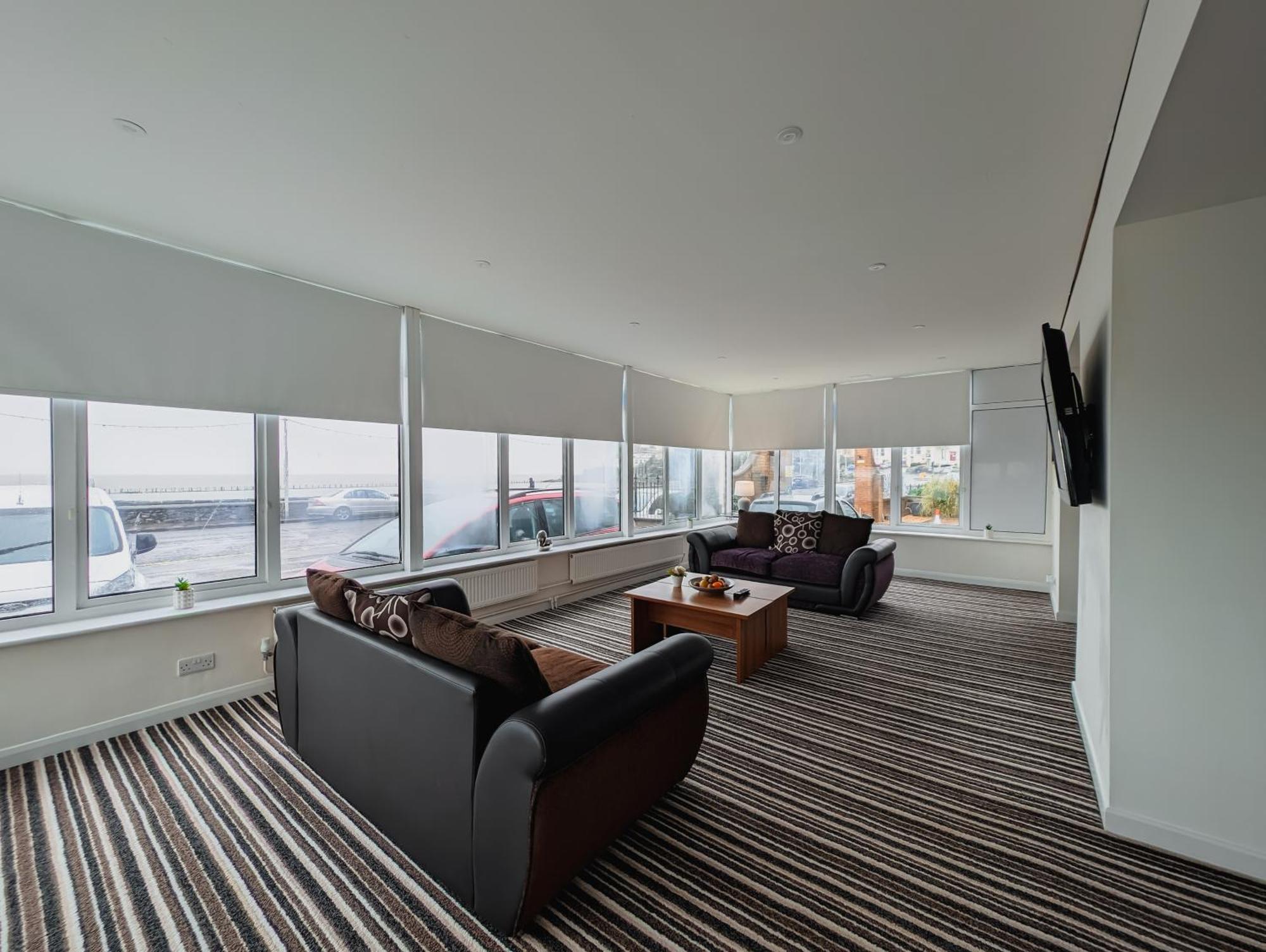 Bay & Harbour Holiday Apartments & Rooms Only Weston-super-Mare Exterior foto