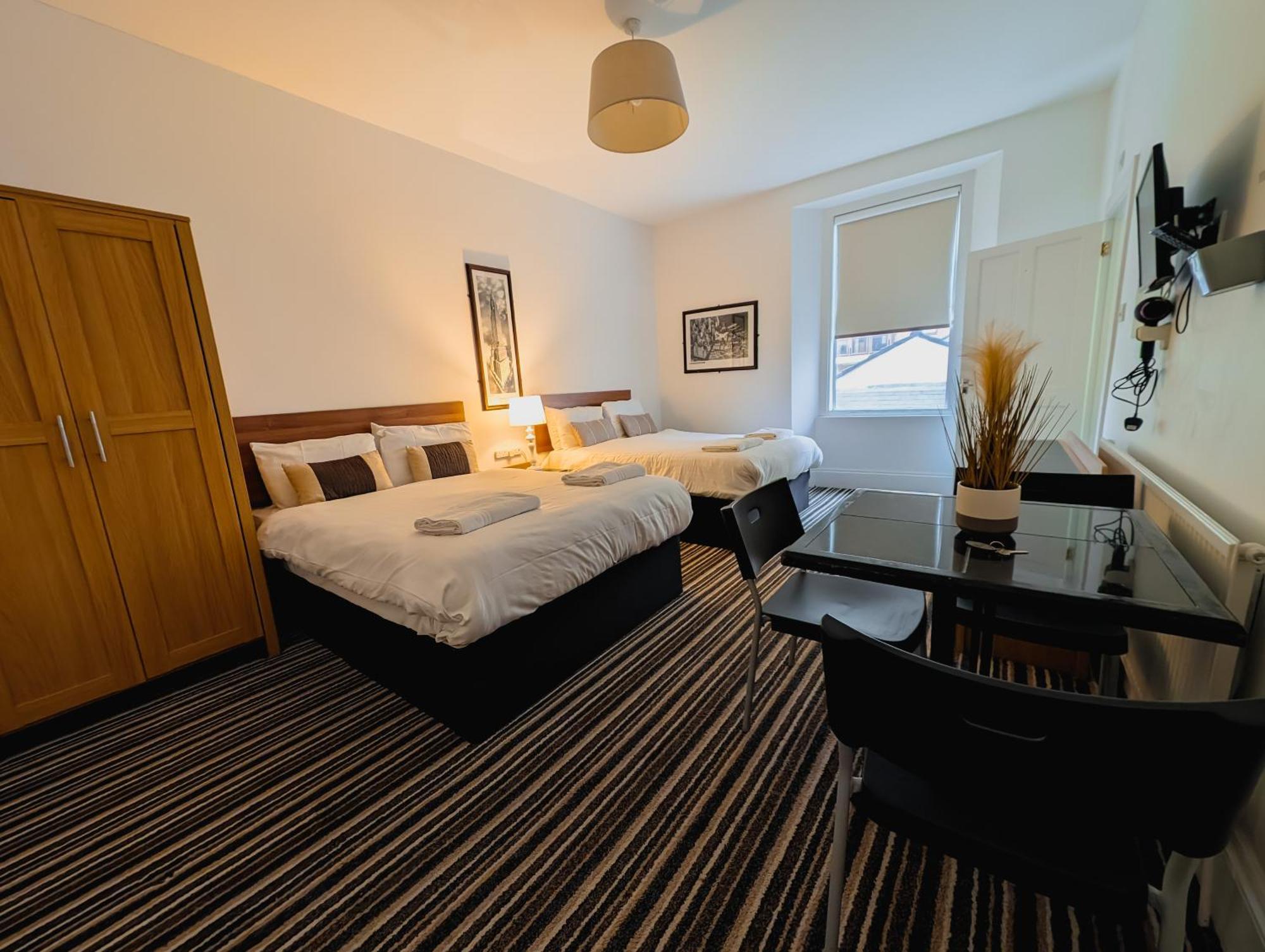 Bay & Harbour Holiday Apartments & Rooms Only Weston-super-Mare Exterior foto