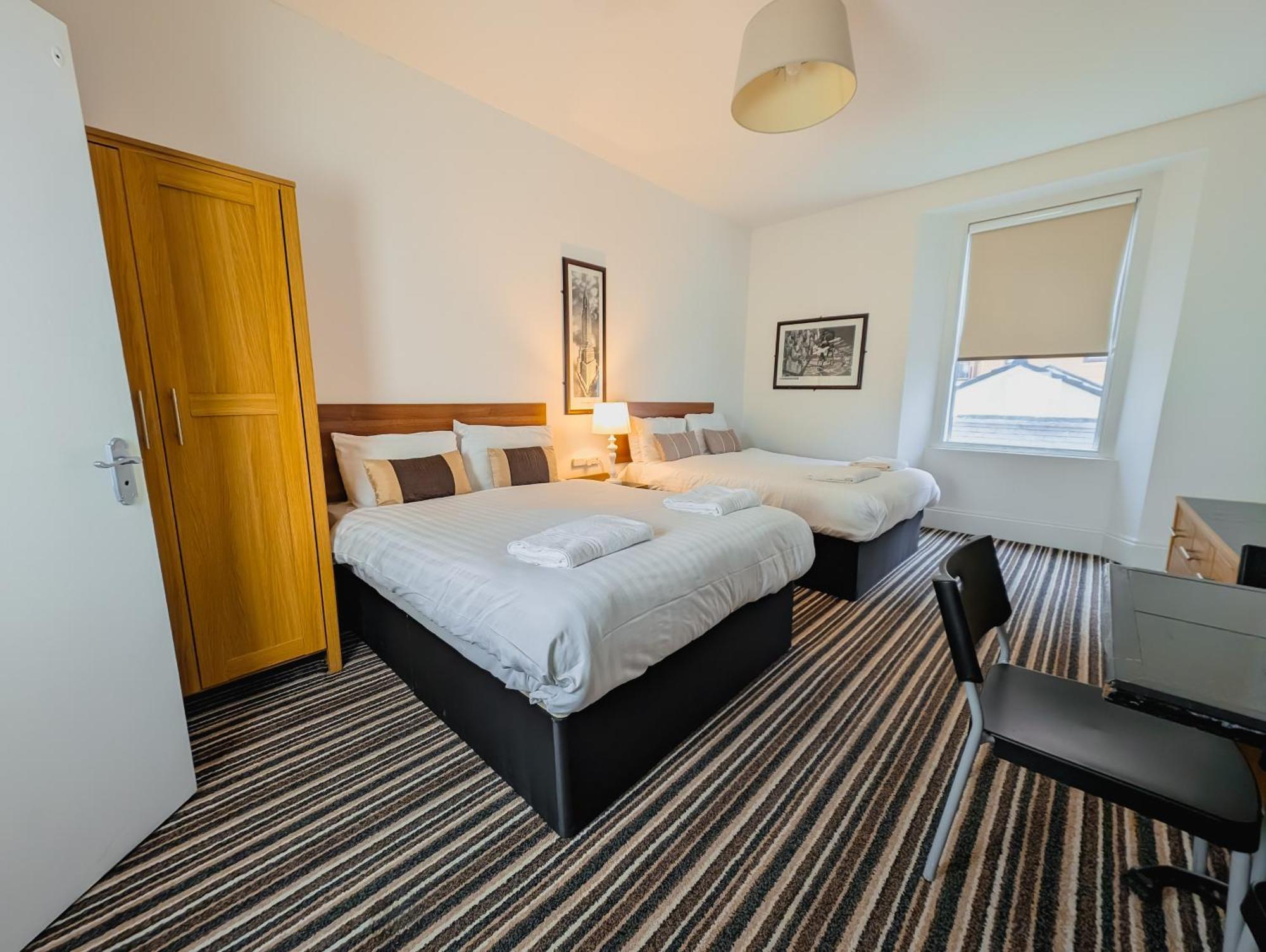 Bay & Harbour Holiday Apartments & Rooms Only Weston-super-Mare Exterior foto